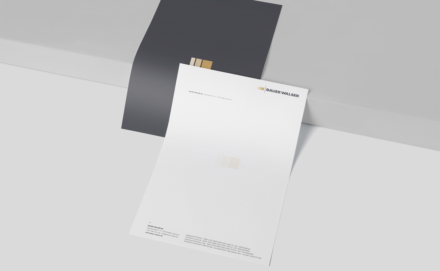 Vorder- und Rückseite des gestaltenen Briefpapiers
