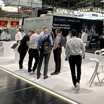 Ein gut besuchter Messestand
